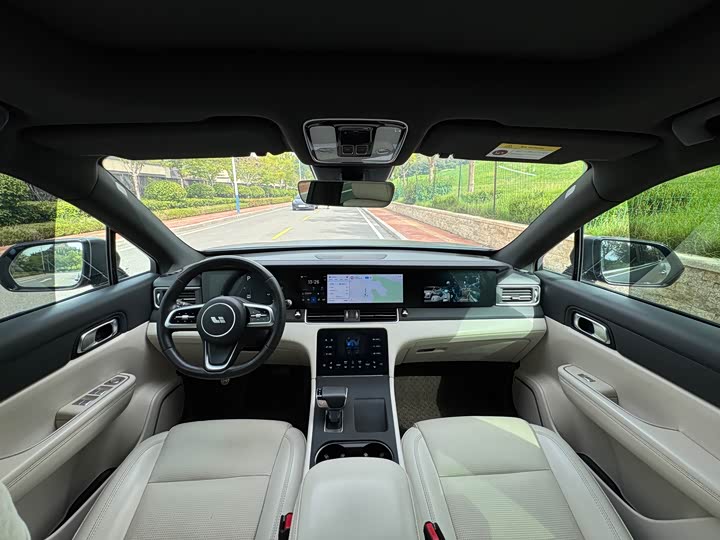 Фото 7 - LiXiang One