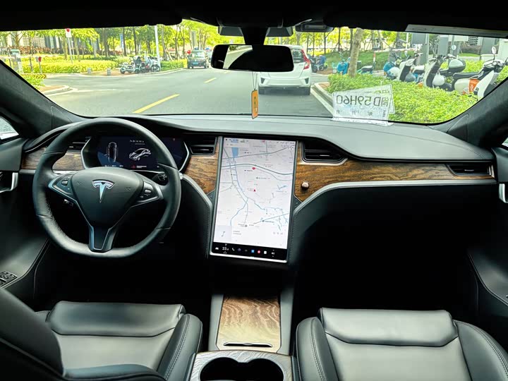 Фото 5 - Tesla Model S