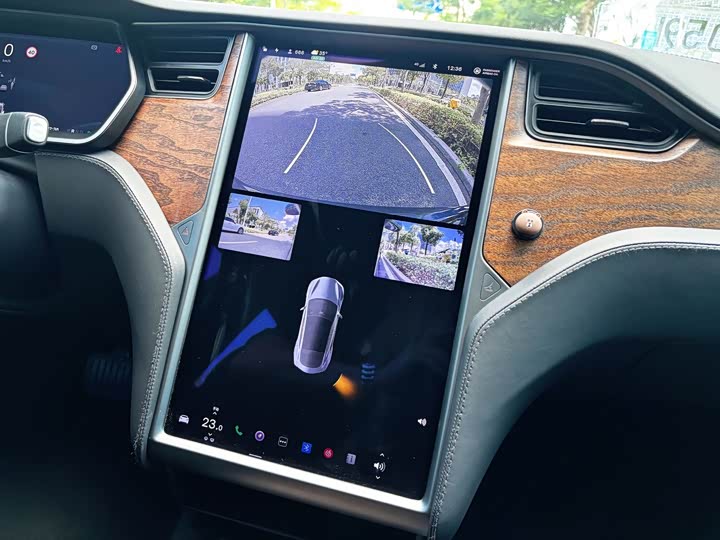 Фото 8 - Tesla Model S