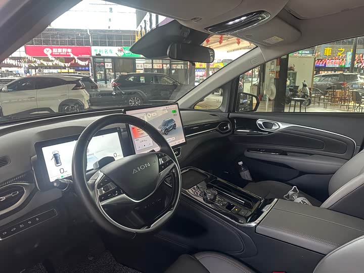 Фото 10 - GAC Aion V