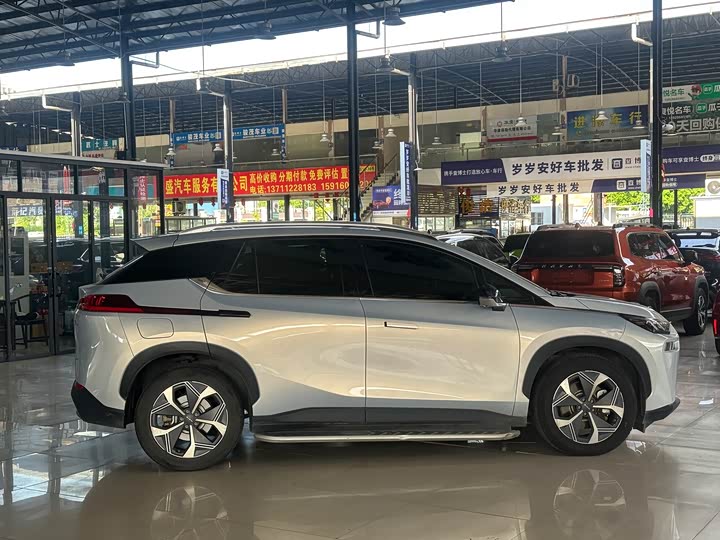 Фото 24 - GAC Aion V