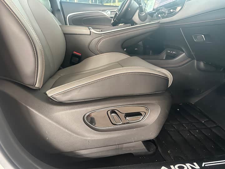 Фото 26 - GAC Aion V