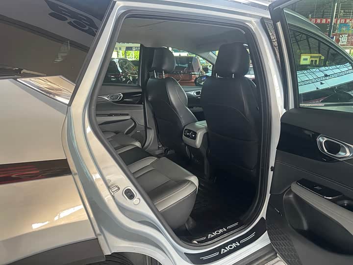 Фото 29 - GAC Aion V