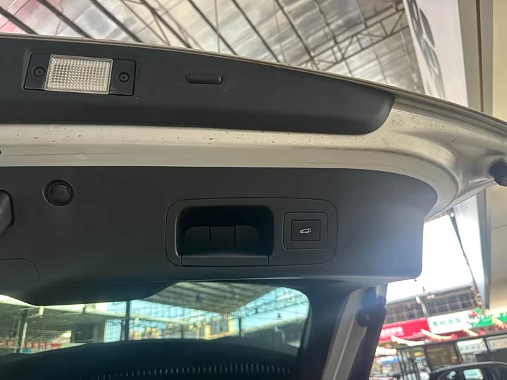 Фото 33 - GAC Aion V