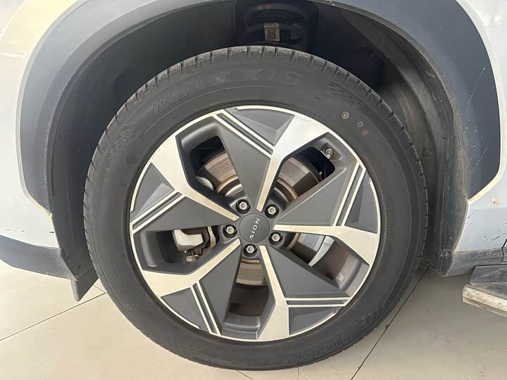 Фото 7 - GAC Aion V