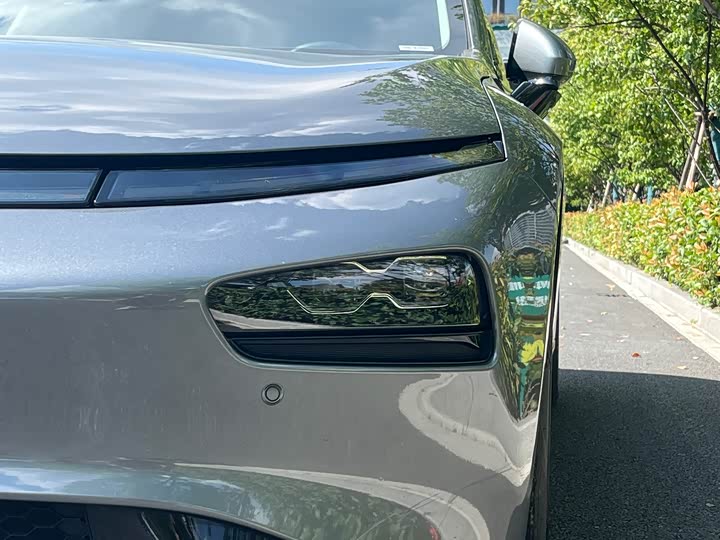 Фото 8 - XPeng P7