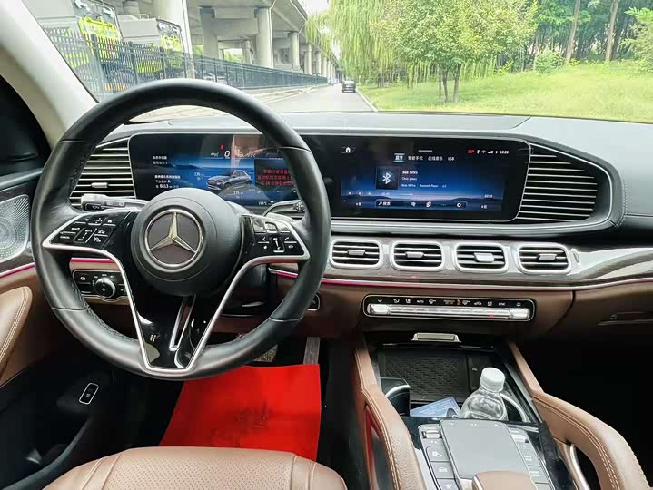 Фото 15 - Mercedes-Benz GLE-Class