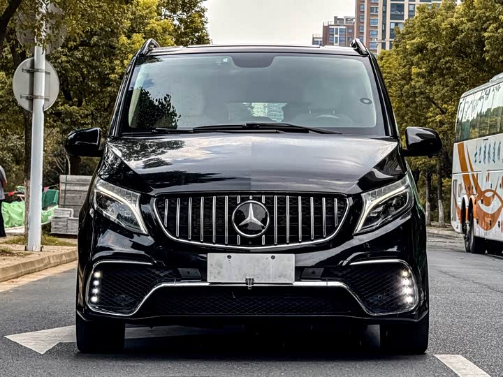 Фото 2 - Mercedes-Benz Vito