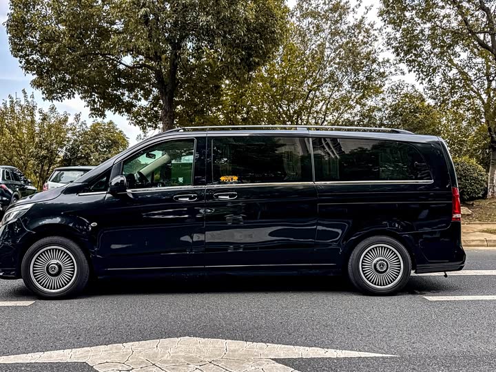 Фото 35 - Mercedes-Benz Vito