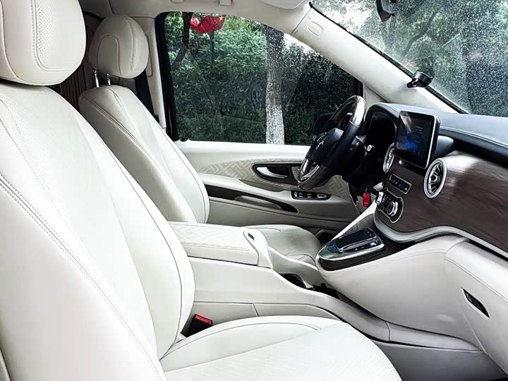 Фото 7 - Mercedes-Benz Vito