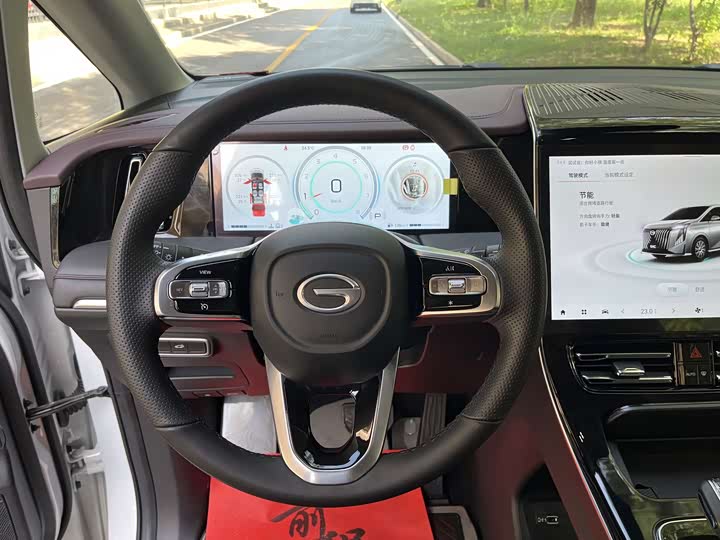 Фото 15 - GAC Trumpchi M8