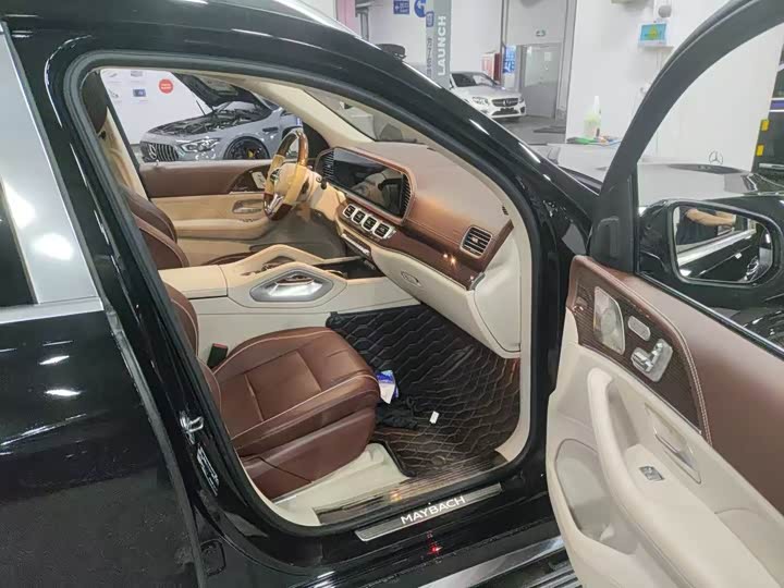 Фото 4 - Mercedes-Benz Maybach GLS