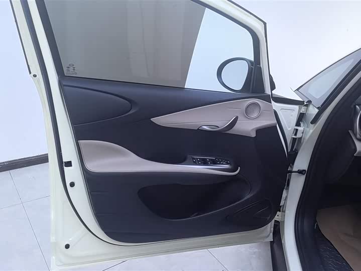 Фото 7 - BYD Dolphin