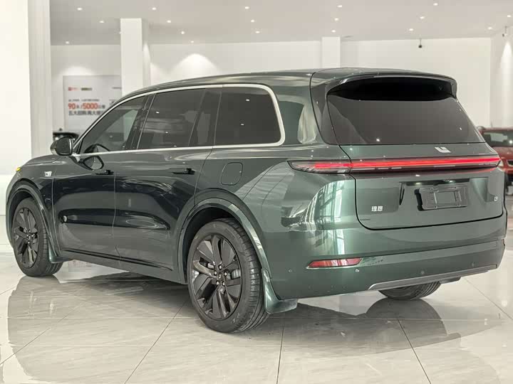 Фото 6 - LiXiang L9