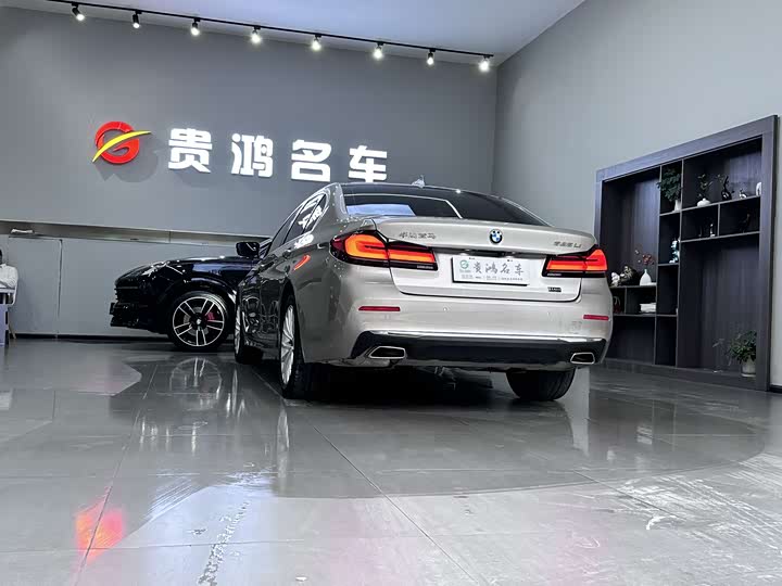 Фото 10 - BMW 5 Series