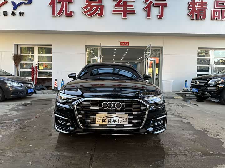 Фото 2 - Audi A6L