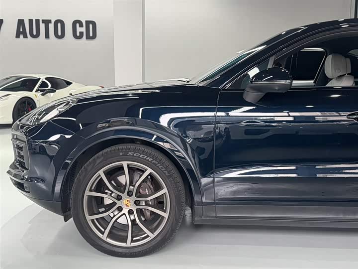 Фото 3 - Porsche Cayenne