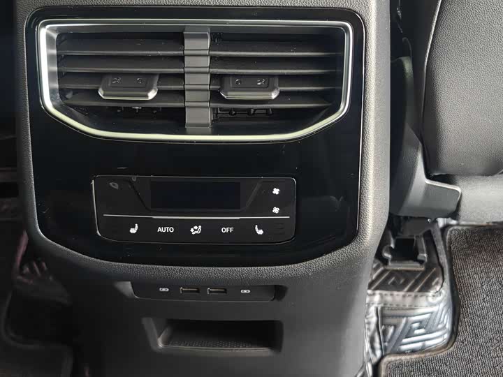 Фото 11 - Volkswagen Talagon