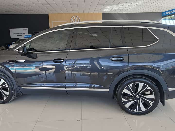 Фото 8 - Volkswagen Talagon