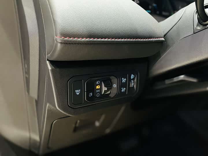 Фото 6 - Ford Mondeo