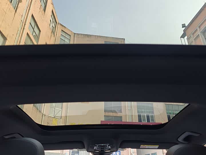 Фото 12 - Audi A6L