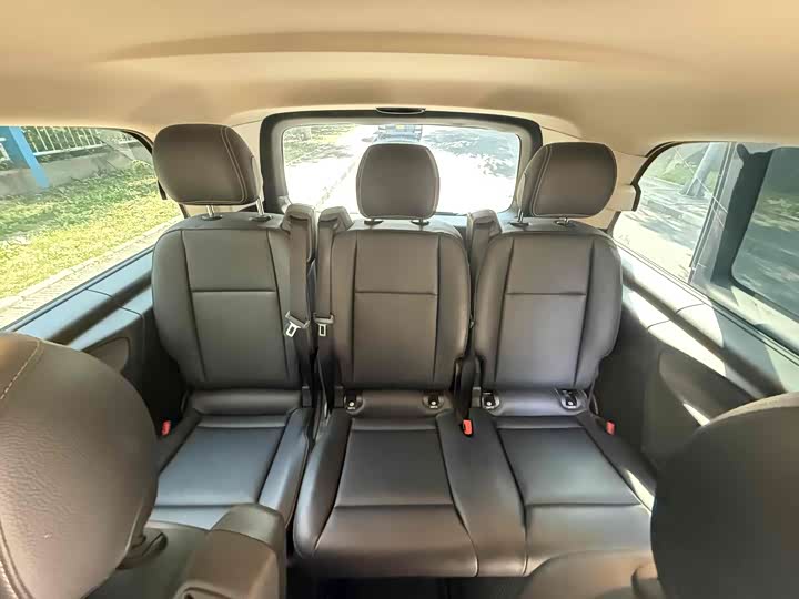 Фото 11 - Mercedes-Benz Vito