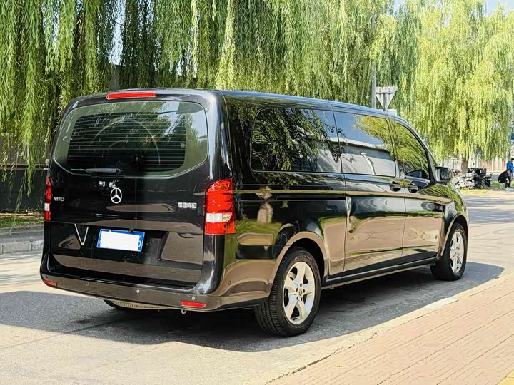 Фото 22 - Mercedes-Benz Vito