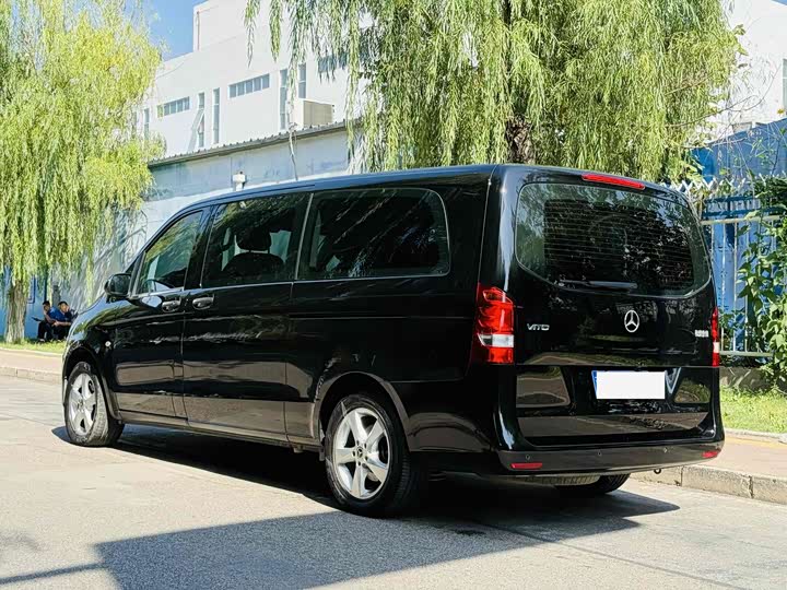 Фото 24 - Mercedes-Benz Vito