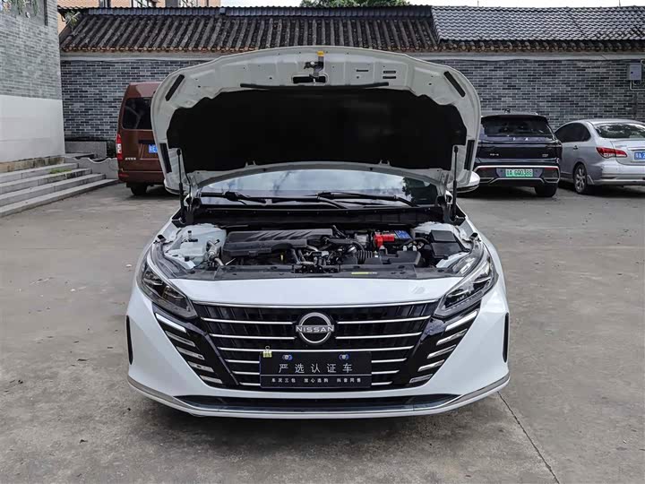 Фото 14 - Nissan Teana