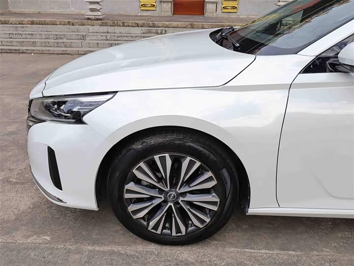 Фото 22 - Nissan Teana