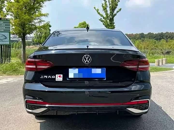 Фото 10 - Volkswagen Lavida