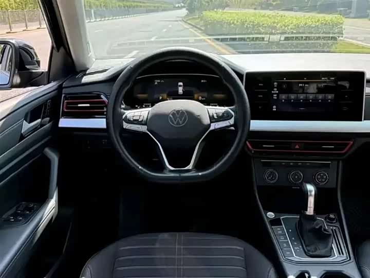 Фото 5 - Volkswagen Lavida