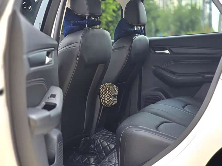 Фото 5 - Ford Escort