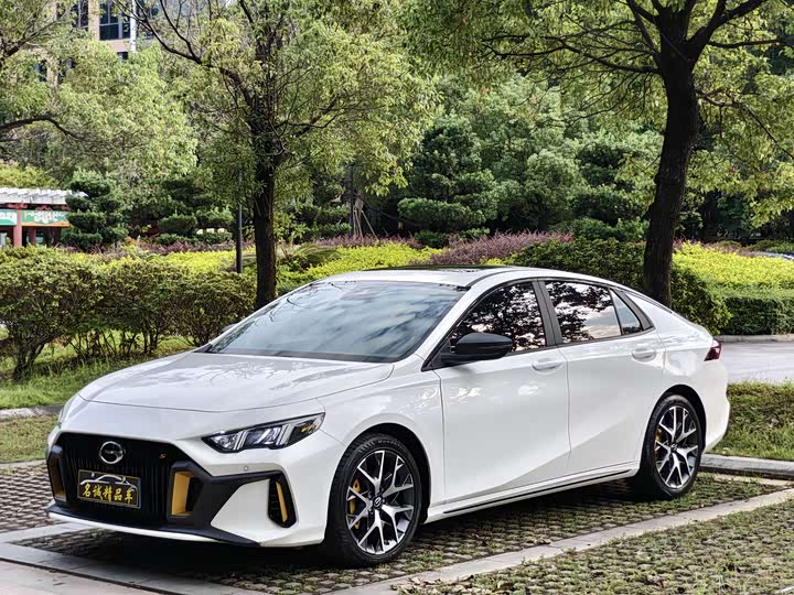 Фото 1 - GAC Trumpchi Empow R