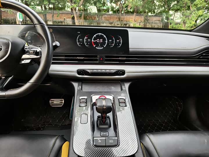 Фото 19 - GAC Trumpchi Empow R