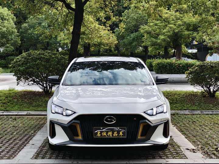 Фото 2 - GAC Trumpchi Empow R