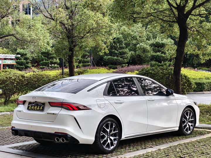 Фото 20 - GAC Trumpchi Empow R