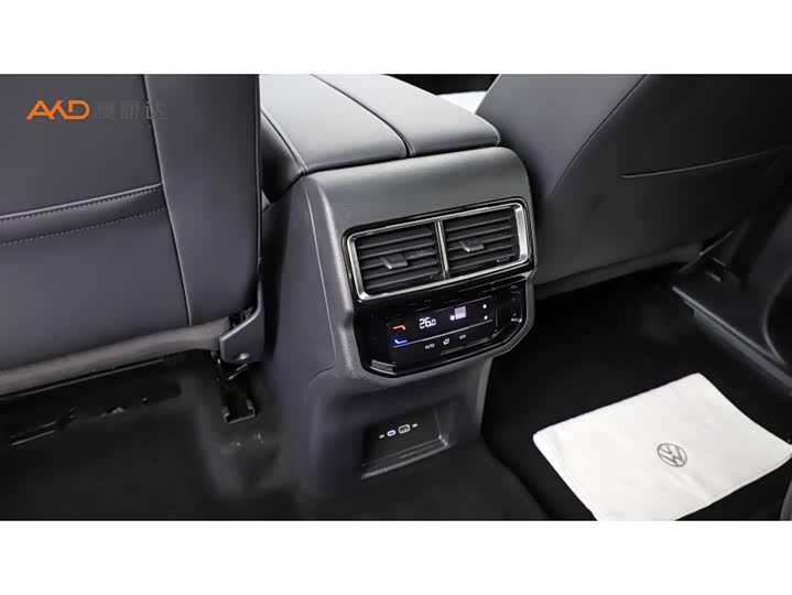 Фото 10 - Volkswagen Teramont Pro