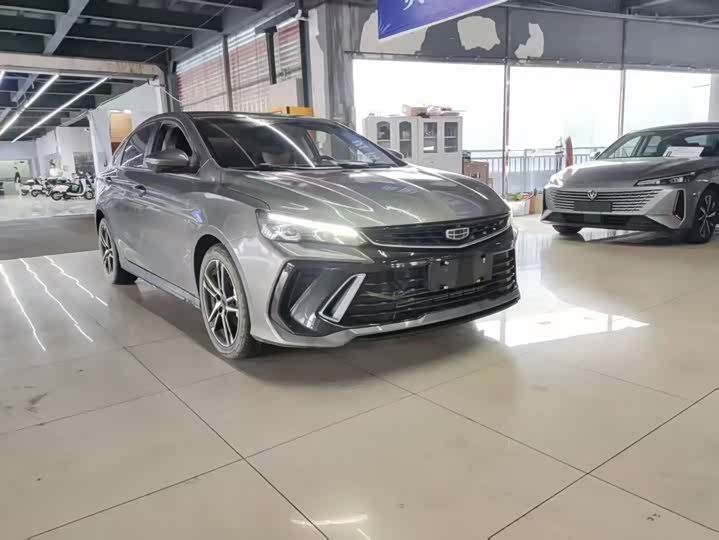 Фото 3 - Geely Binrui