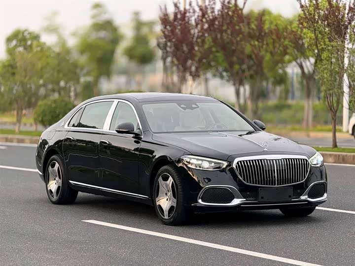 Фото 3 - Mercedes-Benz Maybach S-Class