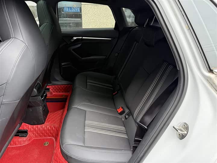 Фото 15 - Audi A3