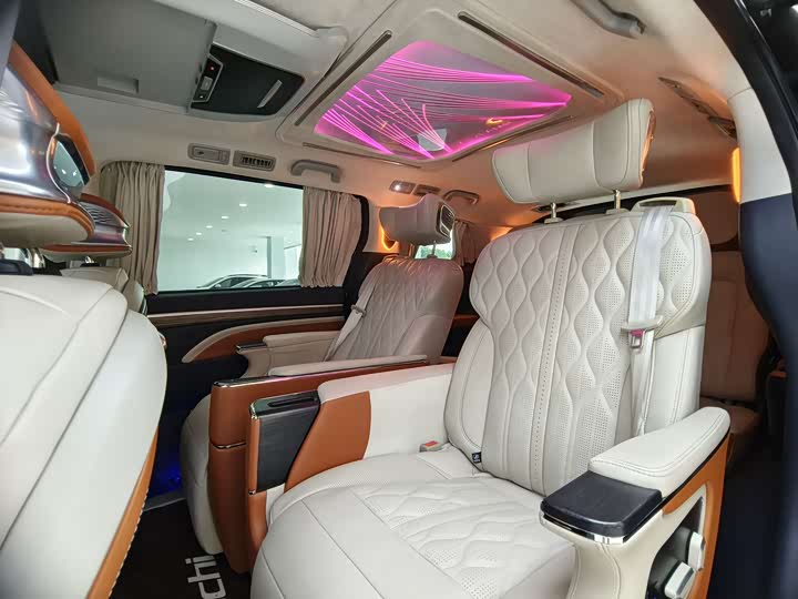 Фото 12 - GAC Trumpchi M8