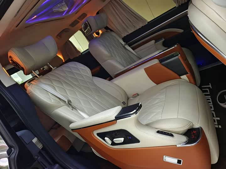 Фото 15 - GAC Trumpchi M8