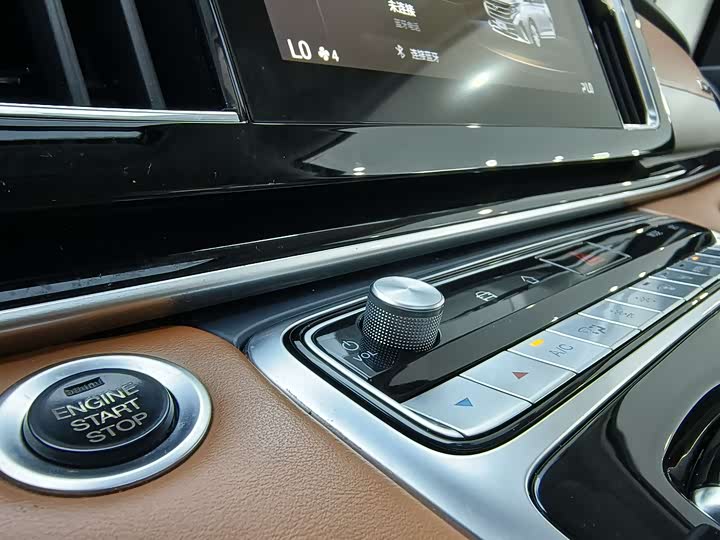 Фото 20 - GAC Trumpchi M8