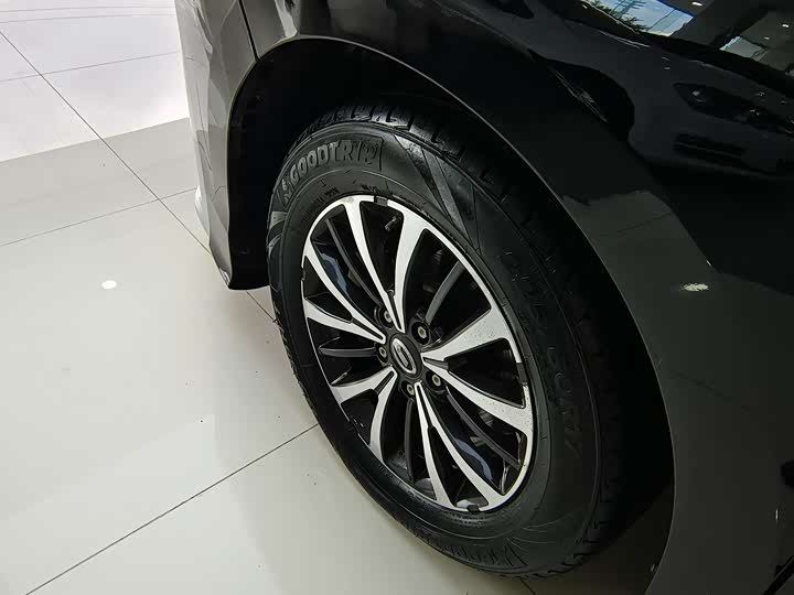 Фото 35 - GAC Trumpchi M8