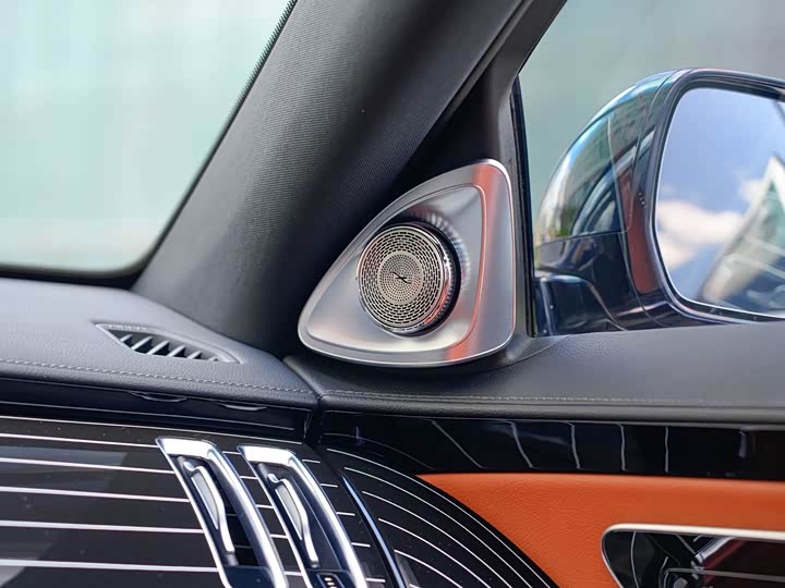 Фото 19 - Mercedes-Benz Maybach S-Class