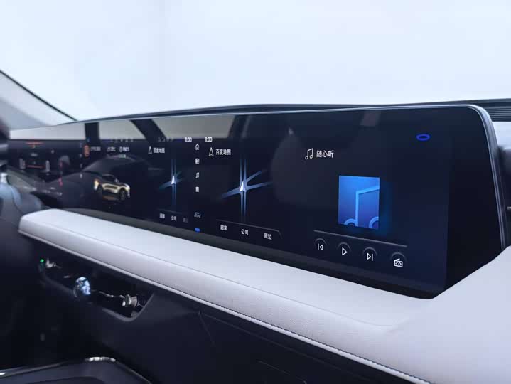 Фото 8 - Ford Mondeo Sport (Evos)