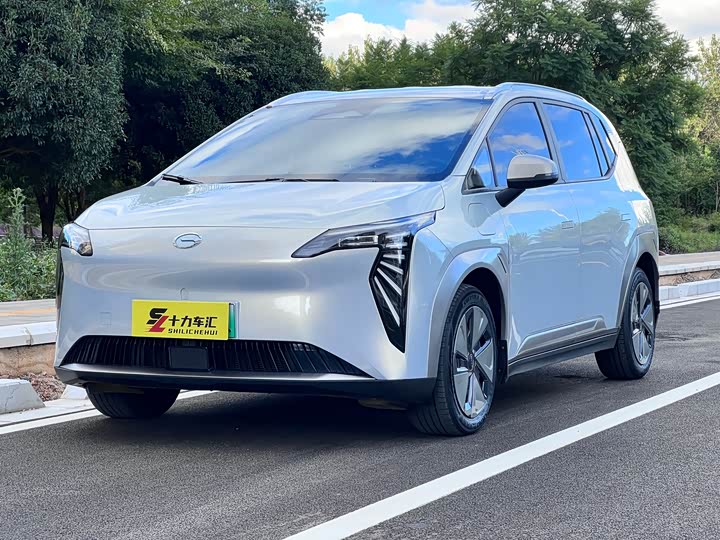 Фото 1 - GAC Aion Y