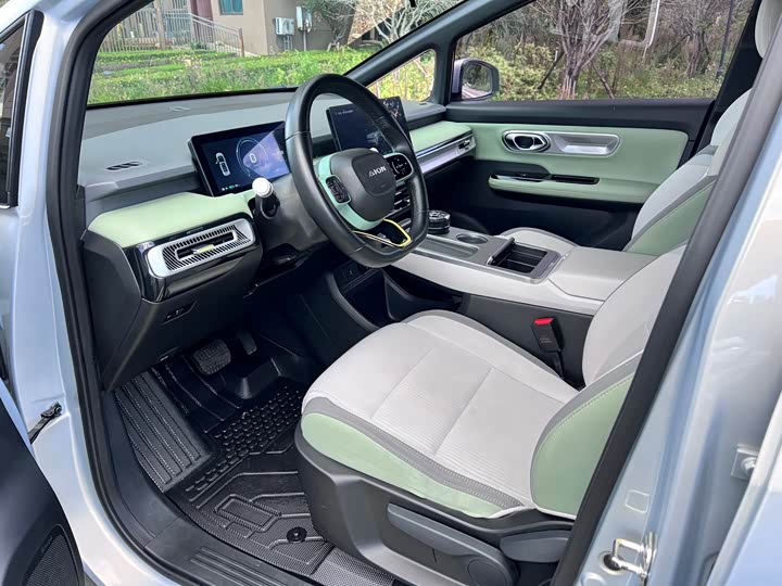 Фото 13 - GAC Aion Y