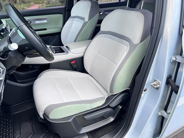 Фото 14 - GAC Aion Y